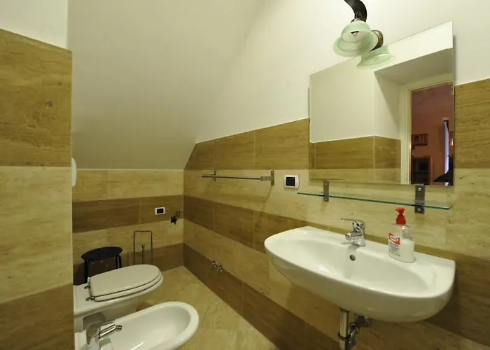 Appartamento Hella Ibernesi 23 Fori Imperiali Inn, New Gestion! Roma